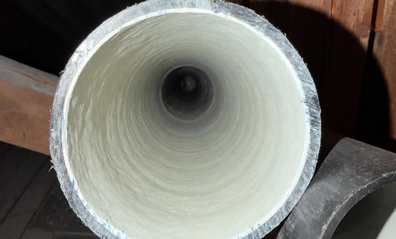 Mit SprayLiner beschichtetes Abwasserrohr